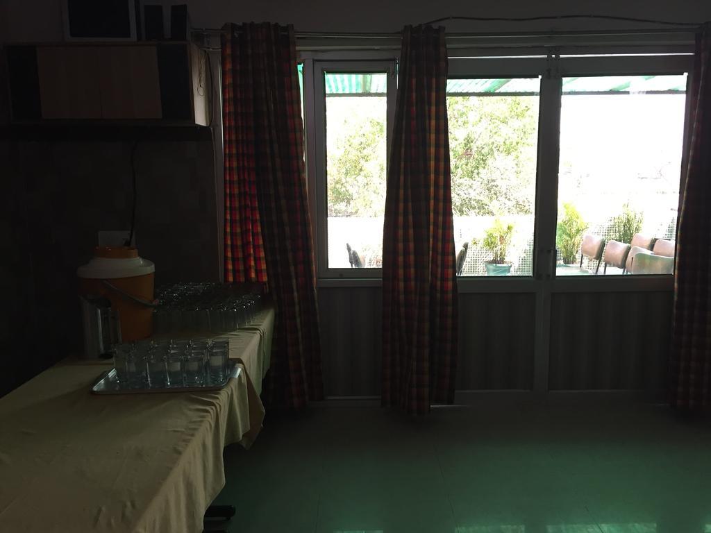 Hotel Swastik Jammu Eksteriør bilde